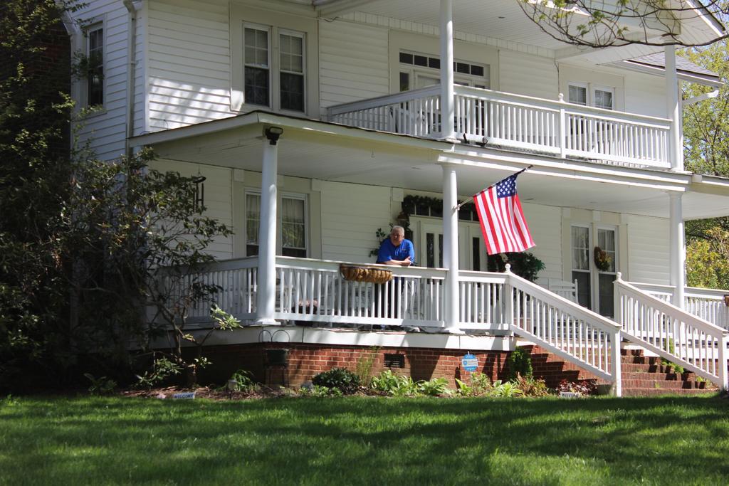 Buffalo Tavern Bed And Breakfast West Jefferson Esterno foto