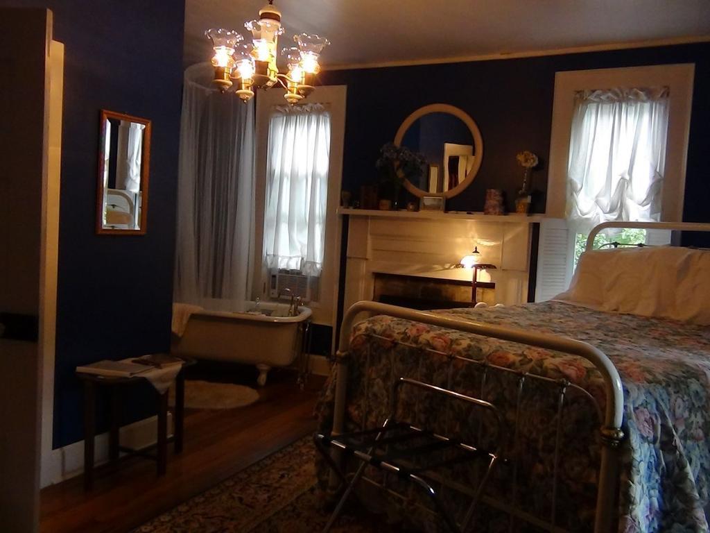 Buffalo Tavern Bed And Breakfast West Jefferson Camera foto