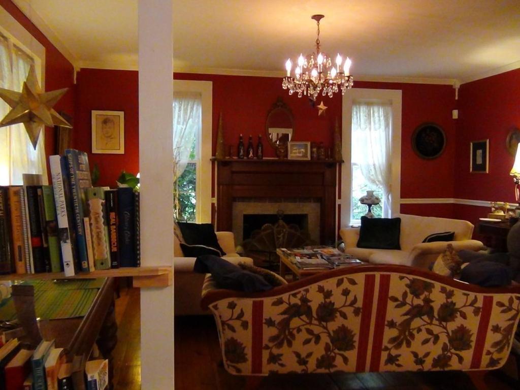 Buffalo Tavern Bed And Breakfast West Jefferson Esterno foto