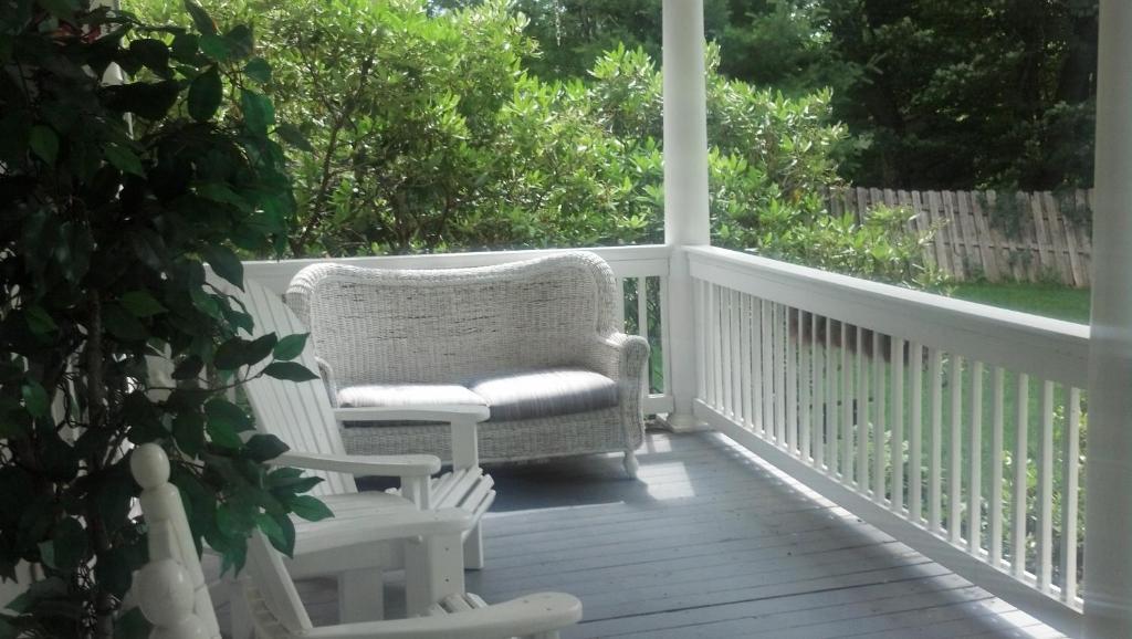 Buffalo Tavern Bed And Breakfast West Jefferson Esterno foto