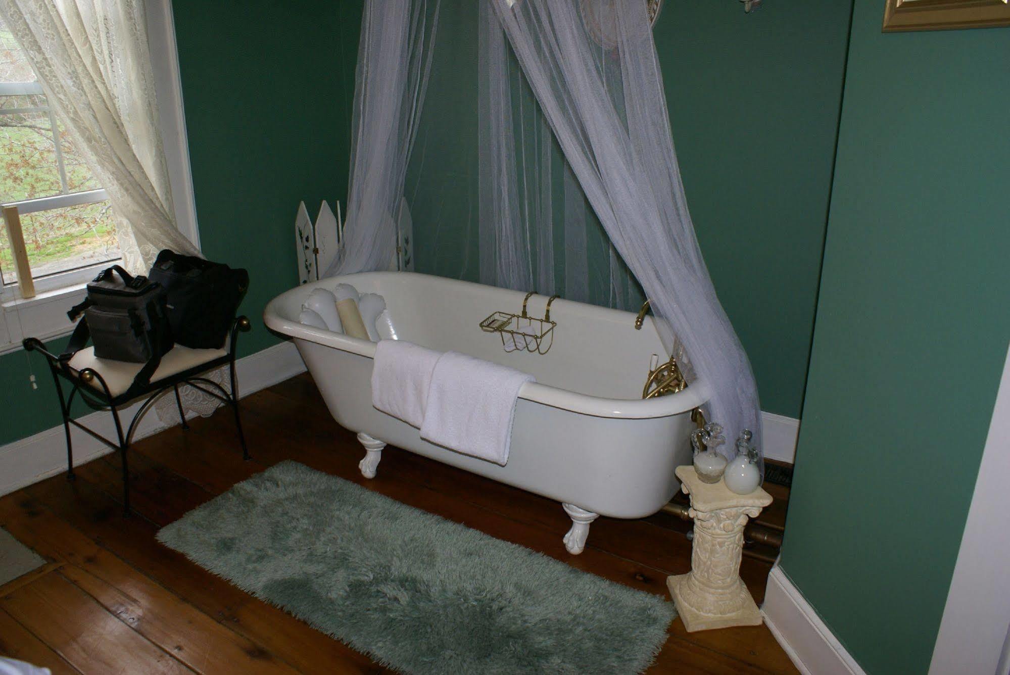 Buffalo Tavern Bed And Breakfast West Jefferson Camera foto